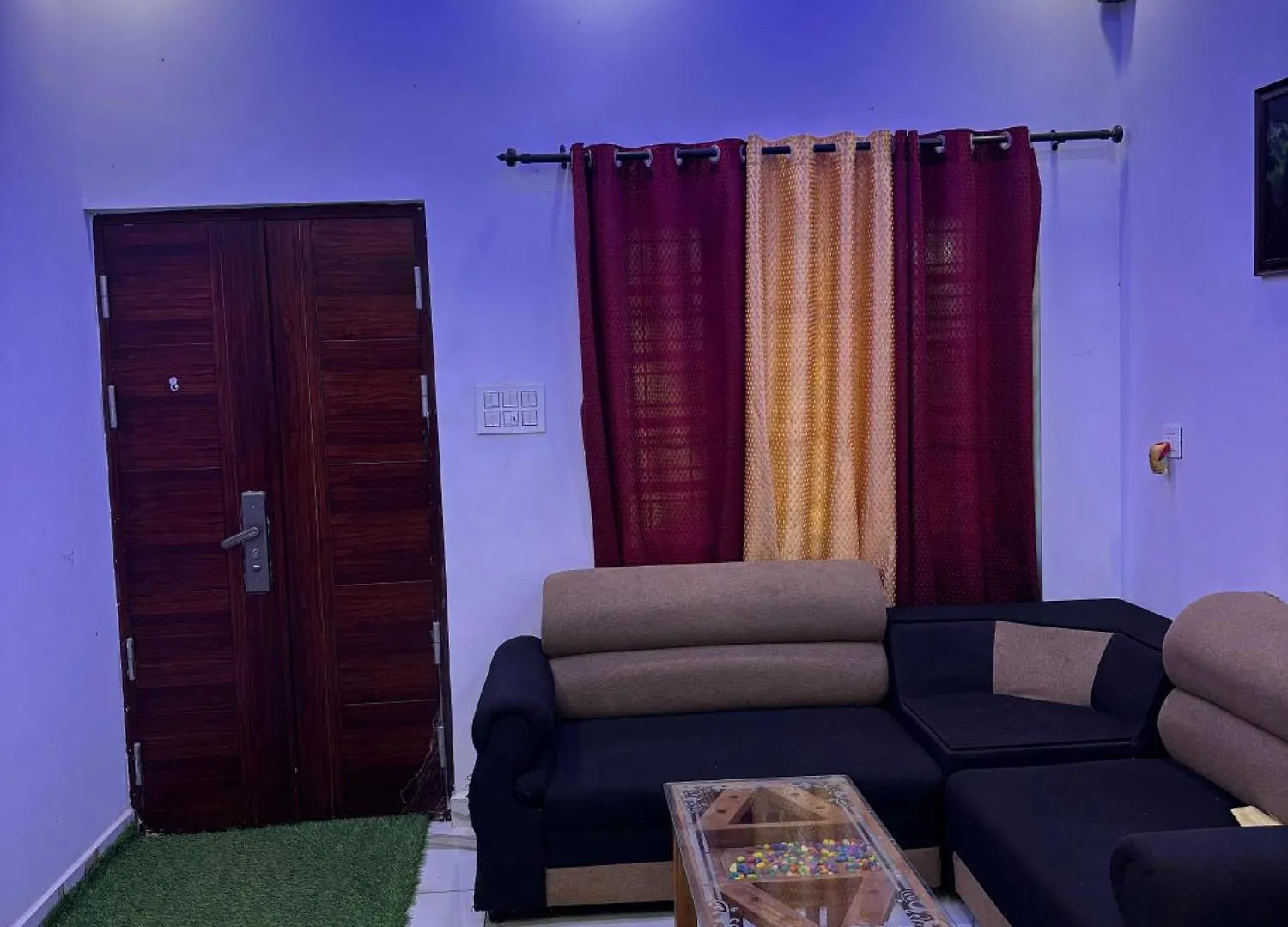 Sky Bloom Home Stay Vandanmedu 0*,  الهند