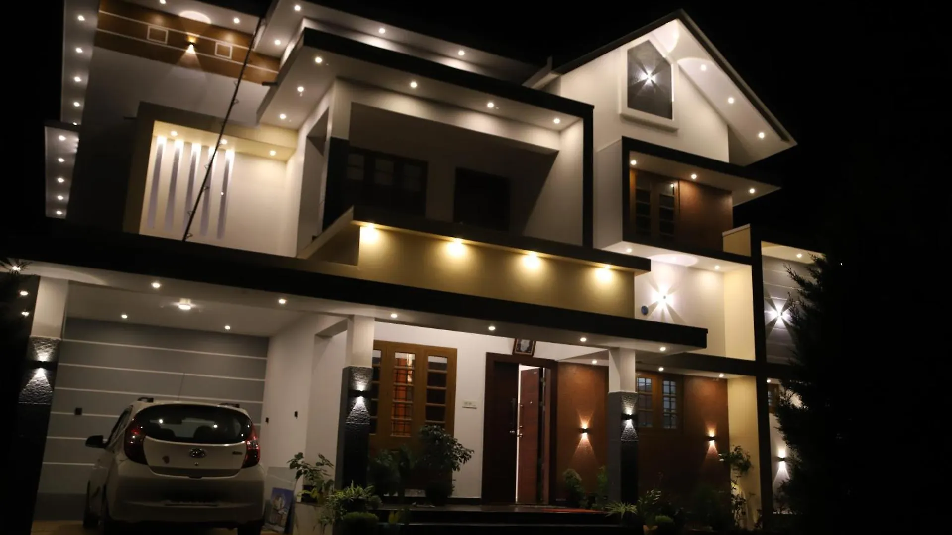 Sky Bloom Home Stay Vandanmedu الهند